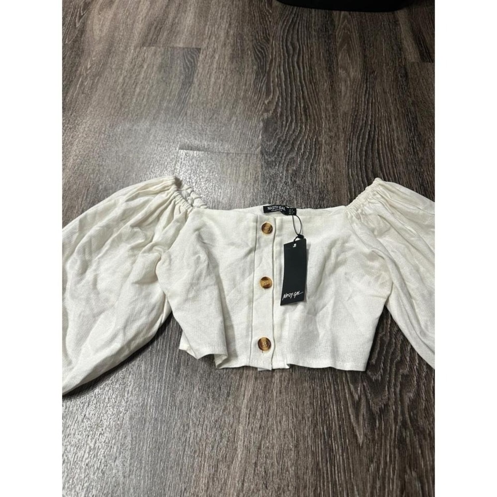 Nasty Gal Wooden Button Square Neck Crop Top White Puff Sleeve Size 4 NEW